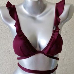 Pink Victoria’s secrets bikini